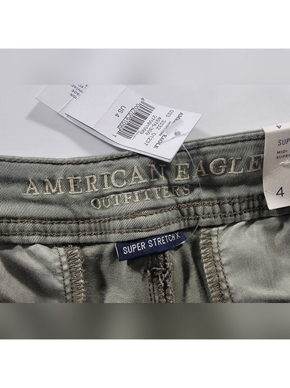 NWT American Eagle Midi Low Rise Green Twill Shorts Women's 4 Super Stretch X - Picture 3 of 11